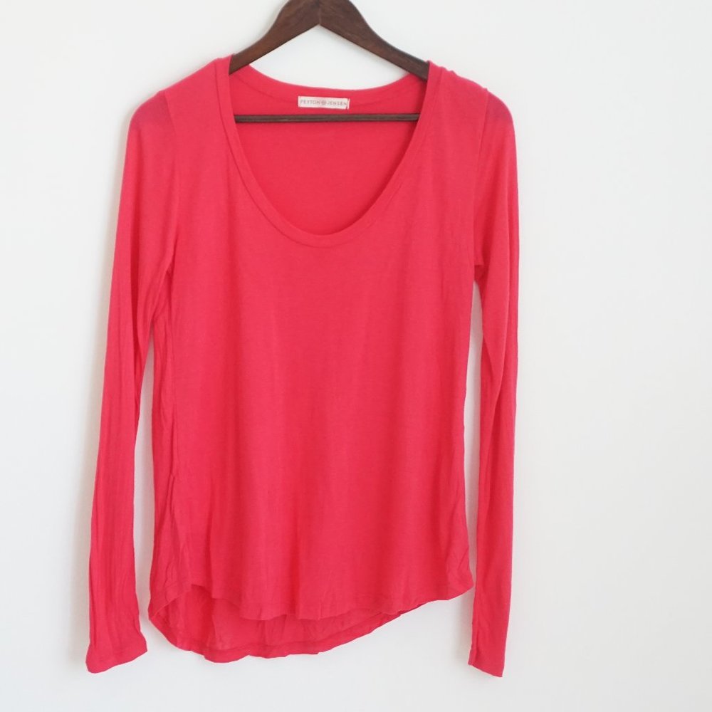 Pink Scoop Neck Tee Size Small